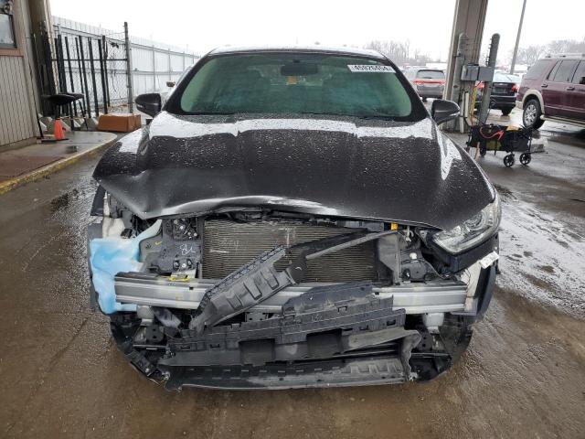 1FA6P0HD6G5110048 - 2016 FORD FUSION SE GRAY photo 5