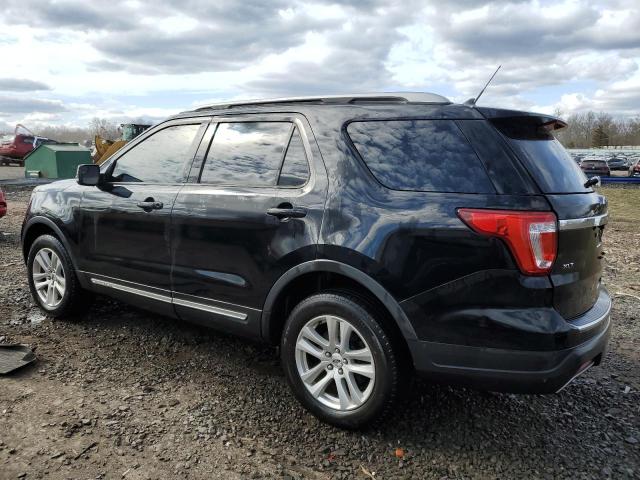 1FM5K8D85JGB02252 - 2018 FORD EXPLORER XLT BLACK photo 2