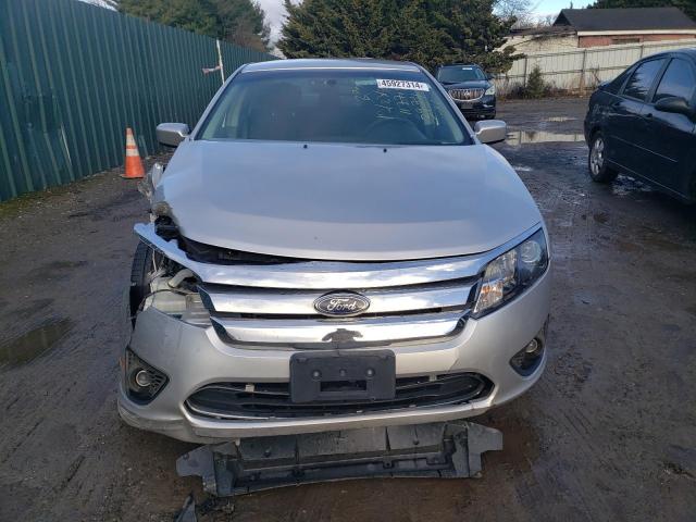 3FAHP0HA7CR133974 - 2012 FORD FUSION SE SILVER photo 5