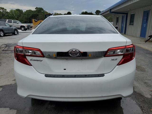 4T1BF1FK3CU562943 - 2012 TOYOTA CAMRY BASE WHITE photo 6