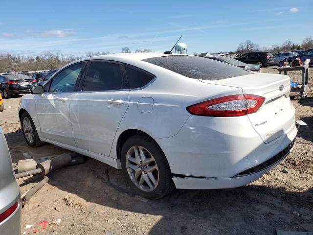 3FA6P0H70DR263205 - 2013 FORD FUSION SE WHITE photo 2