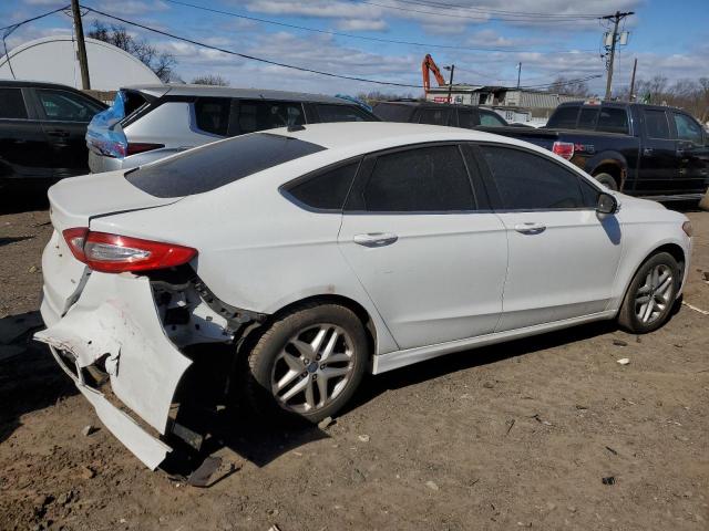 3FA6P0H70DR263205 - 2013 FORD FUSION SE WHITE photo 3