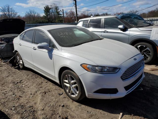 3FA6P0H70DR263205 - 2013 FORD FUSION SE WHITE photo 4