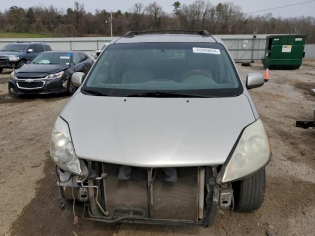 5TDZK22C07S044186 - 2007 TOYOTA SIENNA XLE GRAY photo 5