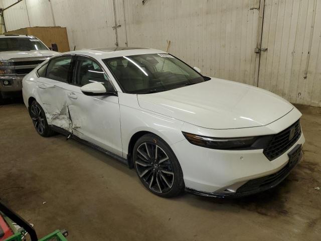 1HGCY2F82PA003860 - 2023 HONDA ACCORD TOURING HYBRID WHITE photo 4