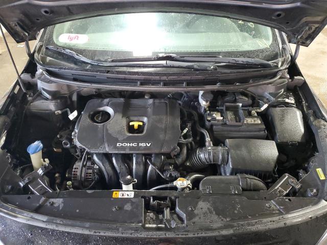 3KPFK4A76JE165440 - 2018 KIA FORTE LX BLACK photo 11