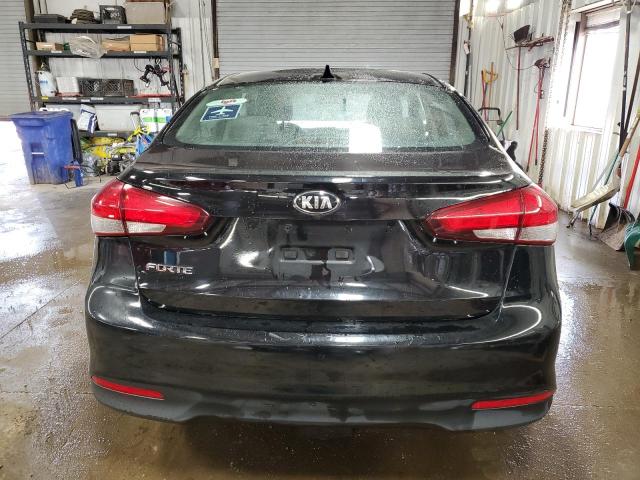 3KPFK4A76JE165440 - 2018 KIA FORTE LX BLACK photo 6