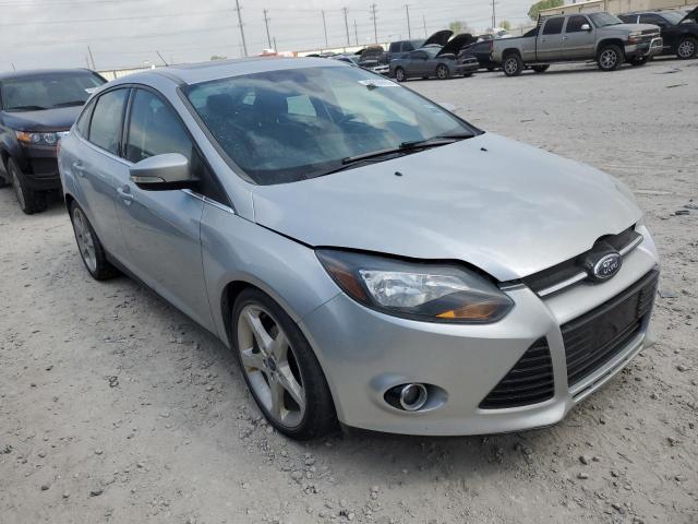 1FAHP3J21CL475200 - 2012 FORD FOCUS TITANIUM GRAY photo 4