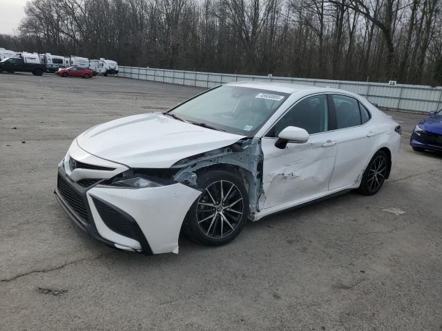 4T1T11AKXPU754876 - 2023 TOYOTA CAMRY SE NIGHT SHADE WHITE photo 1