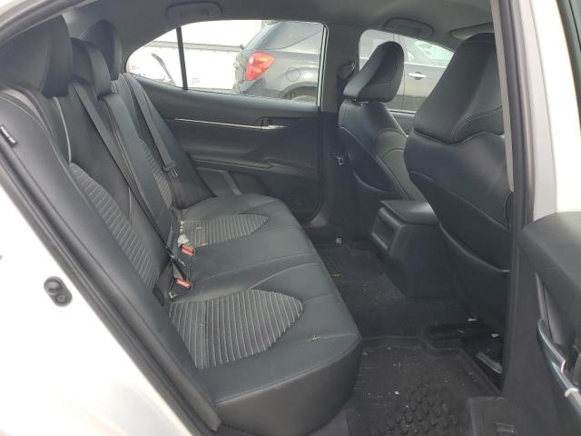 4T1T11AKXPU754876 - 2023 TOYOTA CAMRY SE NIGHT SHADE WHITE photo 10