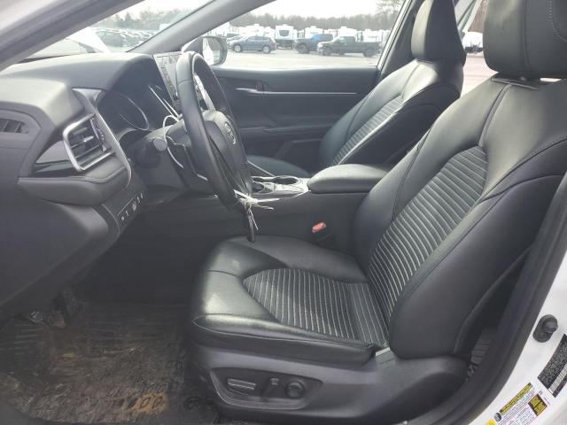 4T1T11AKXPU754876 - 2023 TOYOTA CAMRY SE NIGHT SHADE WHITE photo 7