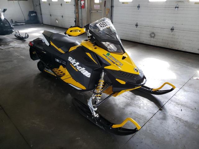 2BPSUCCBXCV000195 - 2012 SKI DOO SNOWMOBILE YELLOW photo 1