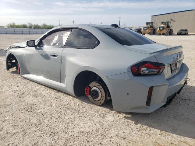3MF13DM04P8D49589 - 2023 BMW M2 GRAY photo 2