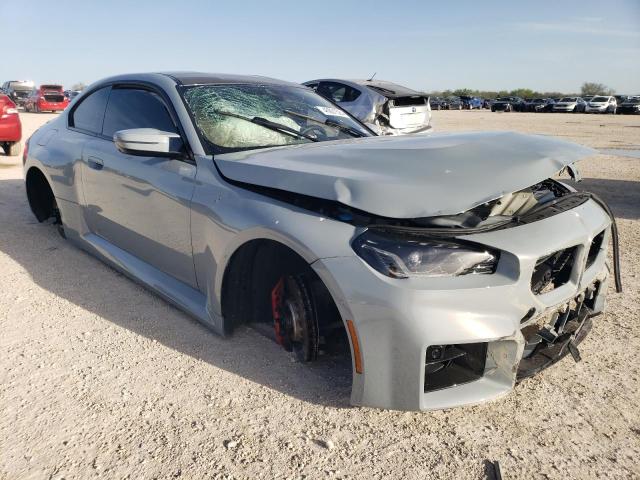 3MF13DM04P8D49589 - 2023 BMW M2 GRAY photo 4