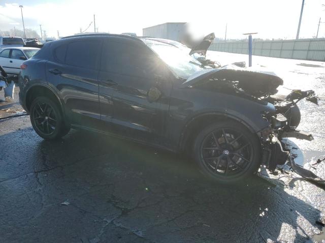 ZASPAKBN5M7D15932 - 2021 ALFA ROMEO STELVIO TI BLACK photo 4