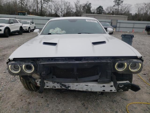 2C3CDZFJ3GH153326 - 2016 DODGE CHALLENGER R/T SCAT PACK WHITE photo 5