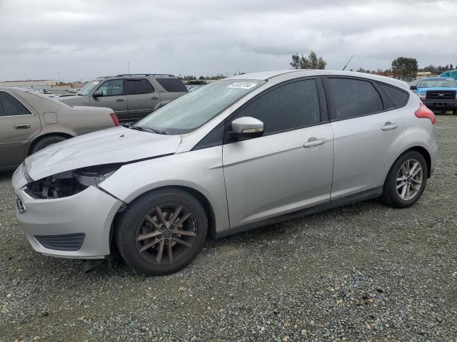 1FADP3K28GL339259 - 2016 FORD FOCUS SE SILVER photo 1