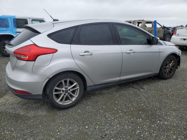 1FADP3K28GL339259 - 2016 FORD FOCUS SE SILVER photo 3