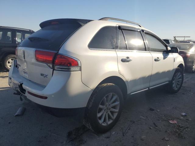 2LMDJ6JK6DBL43305 - 2013 LINCOLN MKX WHITE photo 3