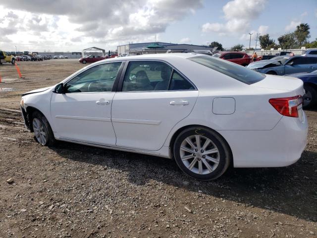4T4BF1FK5DR313955 - 2013 TOYOTA CAMRY L WHITE photo 2
