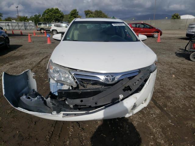 4T4BF1FK5DR313955 - 2013 TOYOTA CAMRY L WHITE photo 5