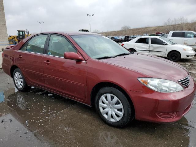 4T1BE32K95U412245 - 2005 TOYOTA CAMRY LE RED photo 4