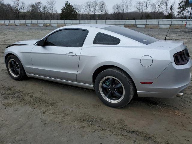 1ZVBP8AM2E5201250 - 2014 FORD MUSTANG SILVER photo 2