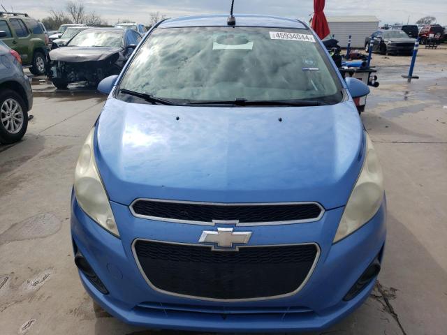 KL8CD6S91EC538334 - 2014 CHEVROLET SPARK 1LT BLUE photo 5