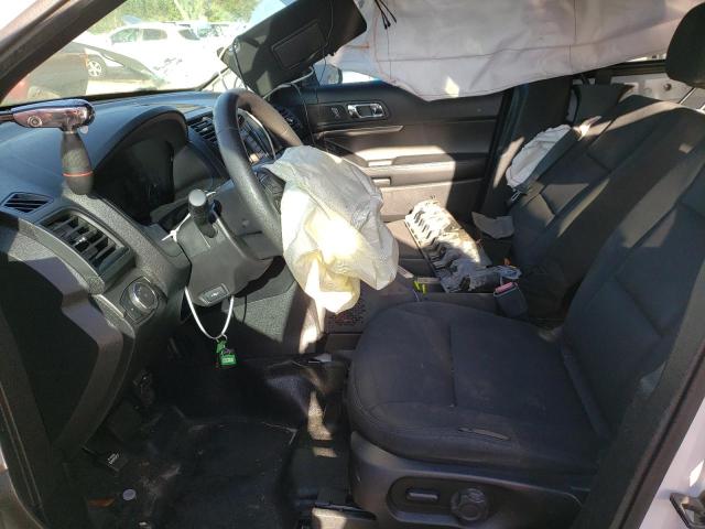 1FM5K8AR2JGA46431 - 2018 FORD EXPLORER POLICE INTERCEPTOR WHITE photo 7