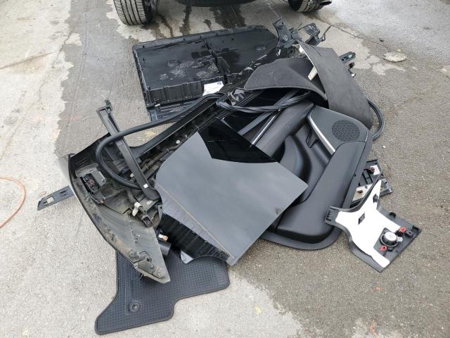 1GYS4KKJ9JR234224 - 2018 CADILLAC ESCALADE ESV PLATINUM შავი ფოტო 13