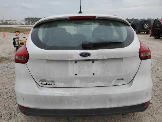 1FADP3M28HL303926 - 2017 FORD FOCUS SEL WHITE photo 6