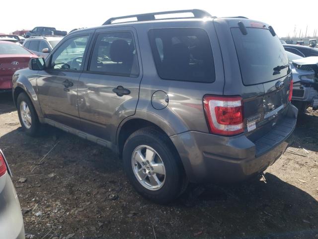 1FMCU0D72BKB57184 - 2011 FORD ESCAPE XLT GRAY photo 2