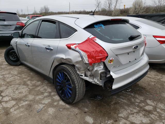 1FAHP3N28CL145015 - 2012 FORD FOCUS TITANIUM SILVER photo 2