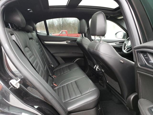 ZASFAKNN9J7B62412 - 2018 ALFA ROMEO STELVIO TI SPORT BLACK photo 10