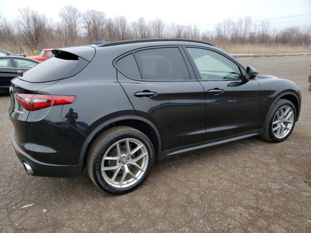 ZASFAKNN9J7B62412 - 2018 ALFA ROMEO STELVIO TI SPORT BLACK photo 3