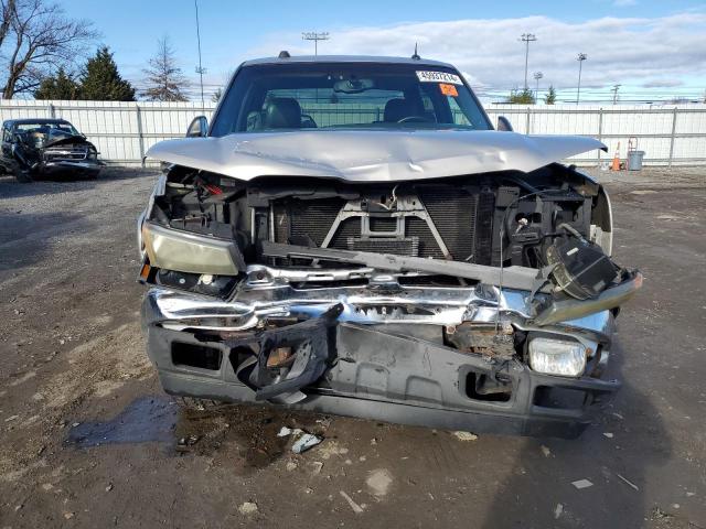 2GCEK13TX51225727 - 2005 CHEVROLET SILVERADO K1500 SILVER photo 5