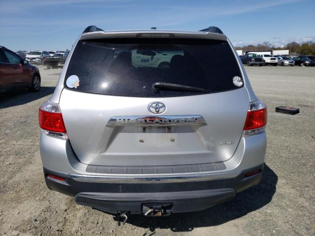 5TDBK3EH3BS043606 - 2011 TOYOTA HIGHLANDER BASE Күміс фото 6