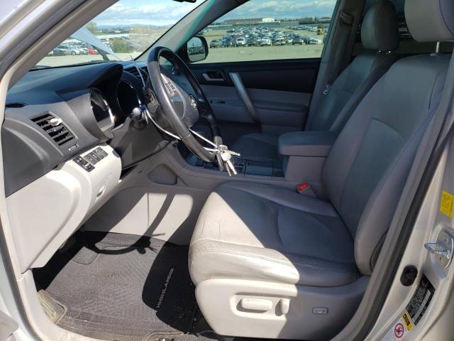5TDBK3EH3BS043606 - 2011 TOYOTA HIGHLANDER BASE Күміс фото 7