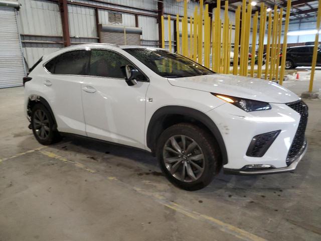 JTJYARBZ0K2141624 - 2019 LEXUS NX 300 BASE თეთრი ფოტო 4