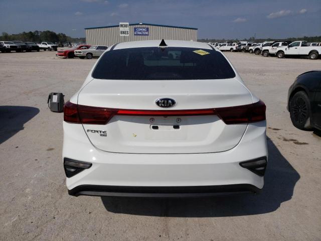 3KPF24AD9LE224960 - 2020 KIA FORTE FE WHITE photo 6