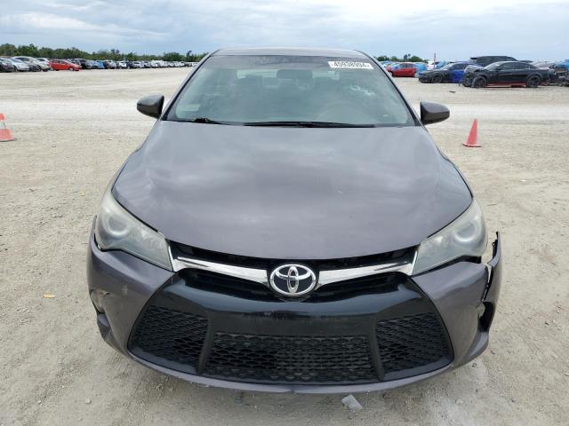 4T1BF1FK1HU295115 - 2017 TOYOTA CAMRY LE GRAY photo 5