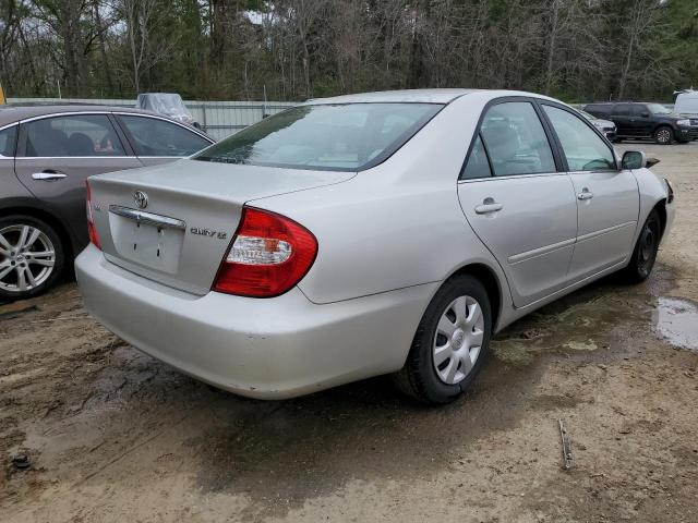 4T1BE32K83U688140 - 2003 TOYOTA CAMRY LE SILVER photo 3