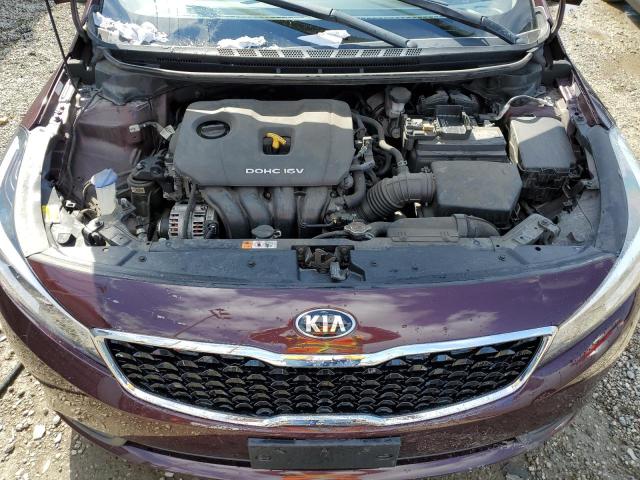 3KPFK4A75JE281017 - 2018 KIA FORTE LX RED photo 11