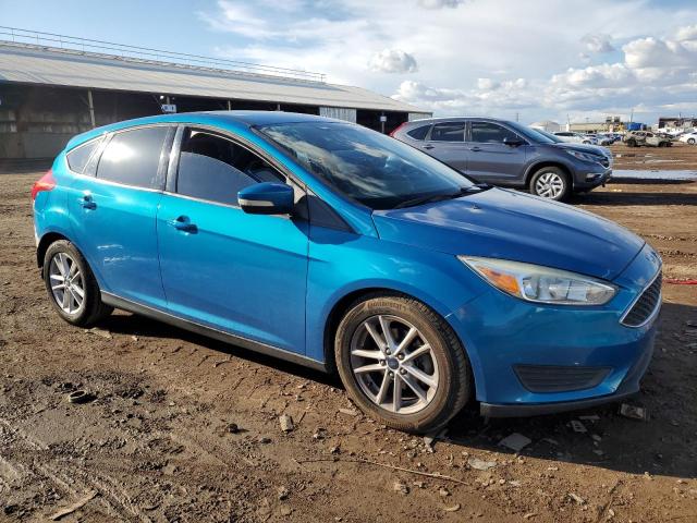 1FADP3K27FL327067 - 2015 FORD FOCUS SE BLUE photo 4