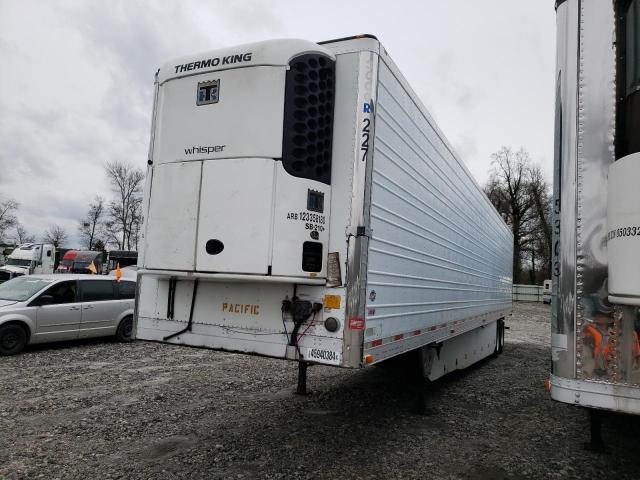 1UYVS253XBU109206 - 2011 UTILITY REF WHITE photo 2