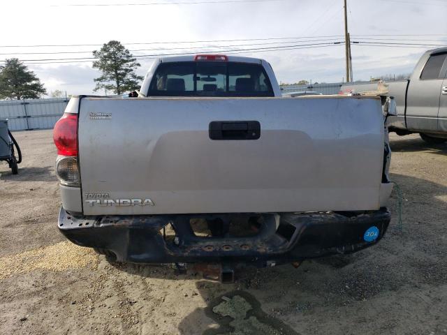 5TFLU52107X003356 - 2007 TOYOTA TUNDRA SILVER photo 6