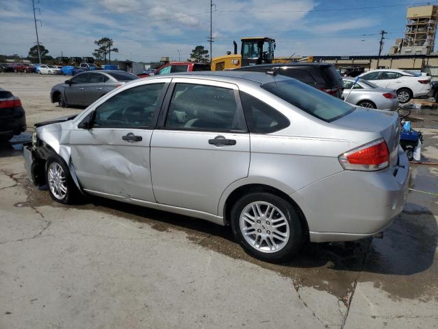 1FAHP3FN6BW124475 - 2011 FORD FOCUS SE SILVER photo 2