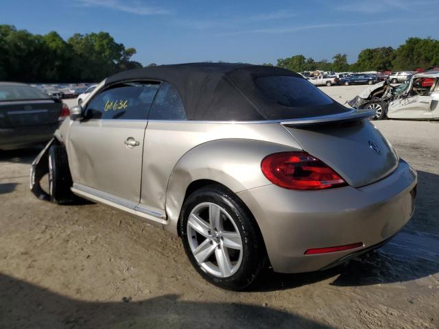 3VW5P7AT1DM800437 - 2013 VOLKSWAGEN BEETLE TAN photo 2