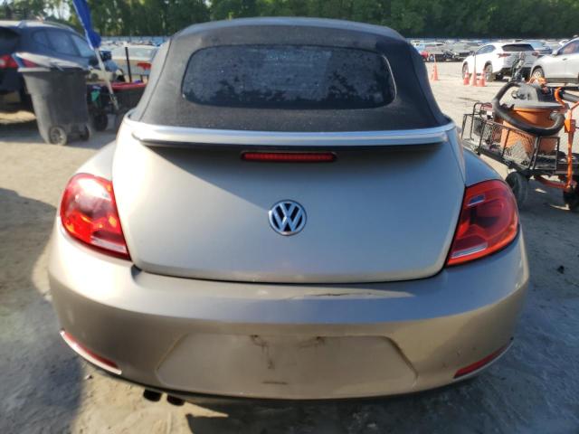 3VW5P7AT1DM800437 - 2013 VOLKSWAGEN BEETLE TAN photo 6