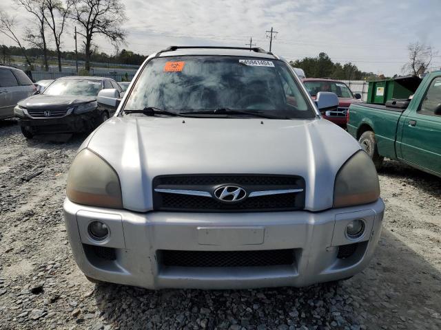 KM8JN12B39U938957 - 2009 HYUNDAI TUCSON SE SILVER photo 5